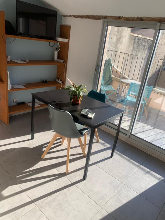 Studio Avec Terrasse Aix-en-Provence Dış mekan fotoğraf