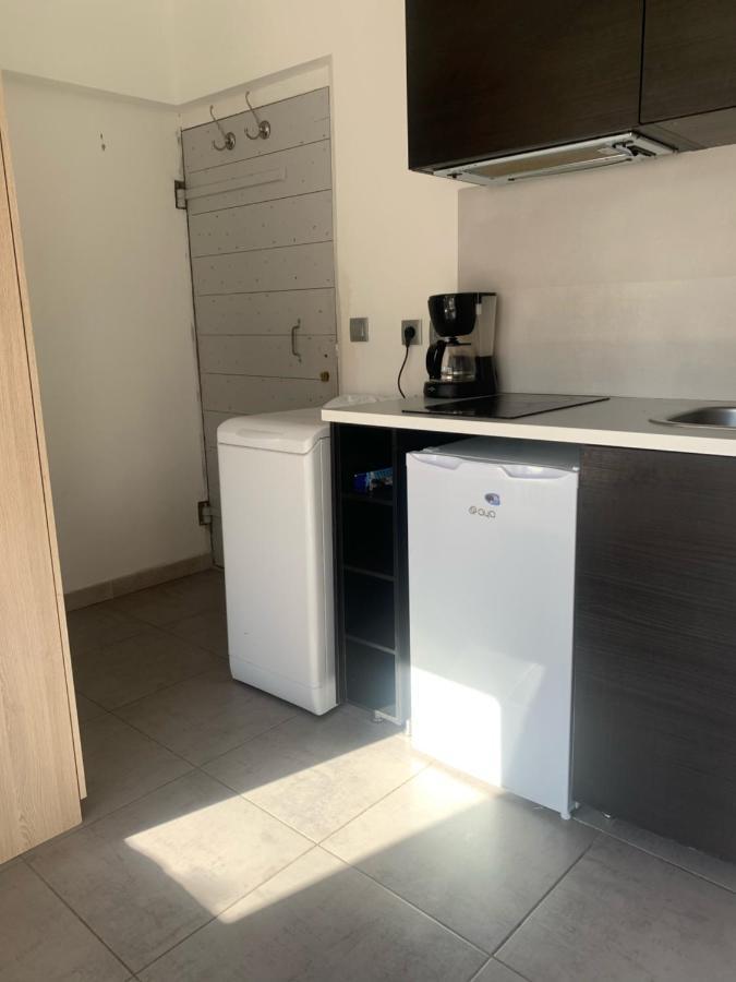 Studio Avec Terrasse Aix-en-Provence Dış mekan fotoğraf