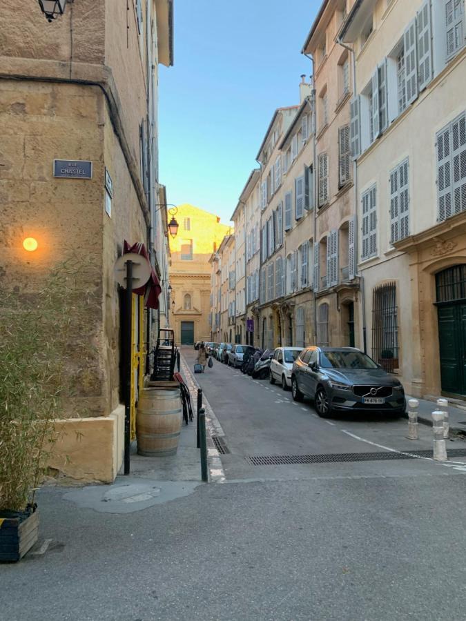 Studio Avec Terrasse Aix-en-Provence Dış mekan fotoğraf