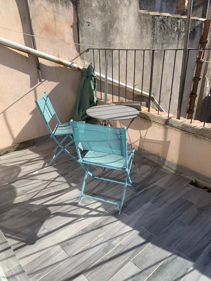 Studio Avec Terrasse Aix-en-Provence Dış mekan fotoğraf